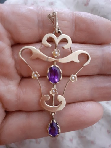 9ct gold purple - amethyst, pearl