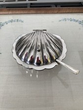 Silver Plated Clamshell 13cm Caviar/Butter Dish With Glass Liner and spreader