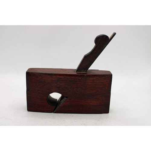 Antique miller - antique, a.