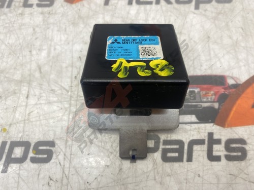 2013 mitsubishi l200 trojan - mitsubishi,