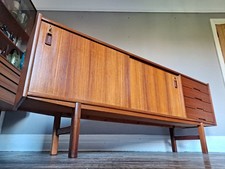 Mid-Century Nils Jonsson