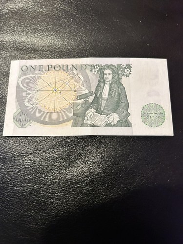Old one pound note - old,