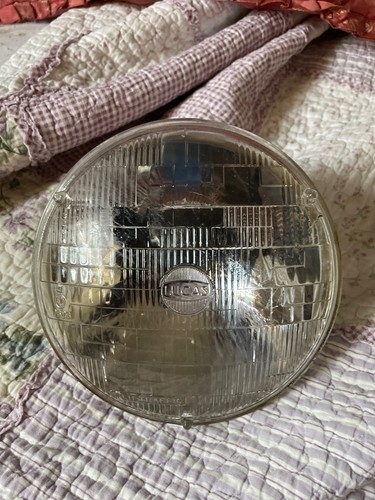 Mgb sealed beam three spade - sealed,