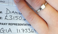 1 Solitaire Natural 0.57ct GIA