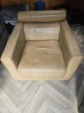 Natuzzi Swivel Chair Dark