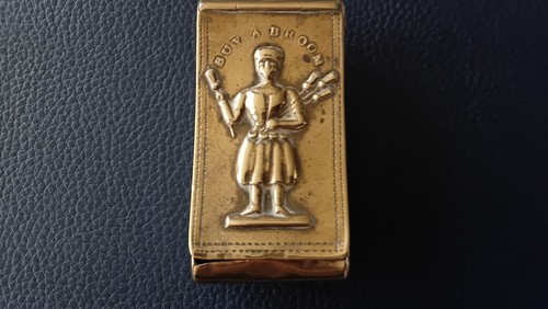Georgian brass snuff box - brass,