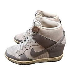 % Nike Dunk Sky High Canyon