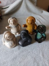 Huronia Pottery X4 Inuit