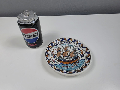 Hand decorated tourist plate - decorated,