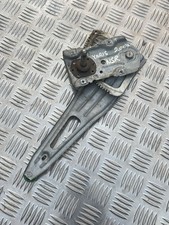 TOYOTA YARIS MK2 WINDOW