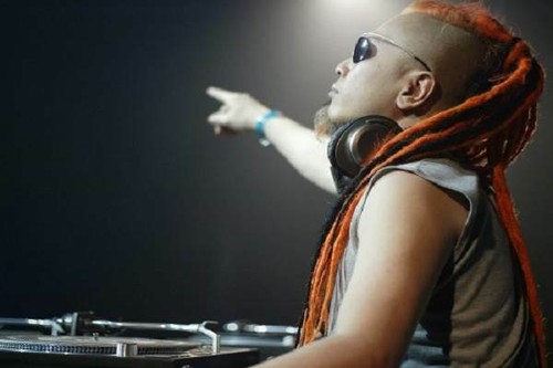 Yoji biomehankia live hard - biomehankia,