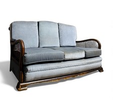 ANTIQUE WALNUT BEGERE SOFA ART