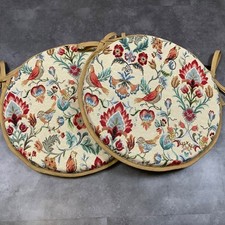 A SET OF 2 WILLIAM MORRIS INSPIRED ROUND CHAIR SEAT PADS 14” (36cm) Wide