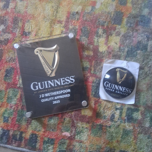 Guinness acrylic plaque pin - plaque,