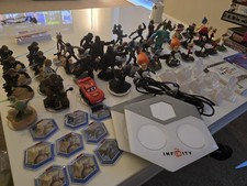 Huge Disney Infinity Bundle 38