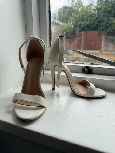 Women white strappy open - women’s,