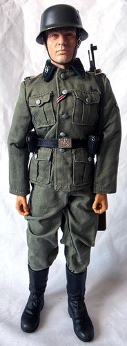 Scale german infantry 1 - 1/6,