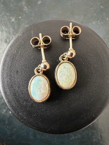 Vintage 9ct yellow - gold, opal