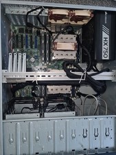 4U Server 2 x Intel Xeon