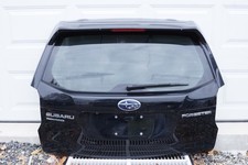SUBARU FORESTER Liftgate