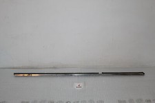 Glass scraper molding right