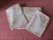 A Pretty Lyndon Company 100% Cotton Pink & White Toile de Jouy Single Duvet Set