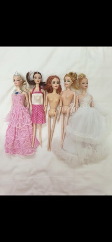 Mixed dolls bundle - mixed, 5