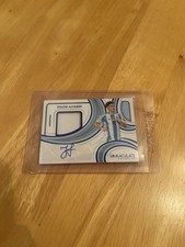 NEW 24-25 Panini Immaculate Premium Swatch Autographs & Patch Julien Alvarez /5