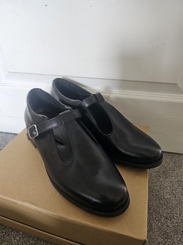 Clarks artisan black leather - artisan,