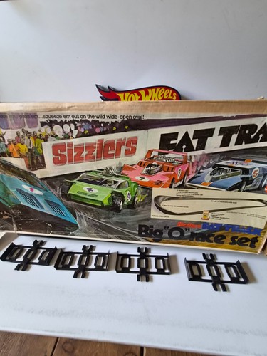 Hot wheels fat track - hot,