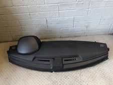 Discovery 4 Dashboard Black