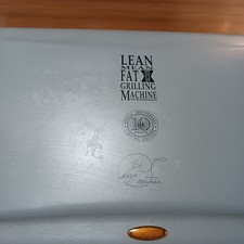 GEORGE FOREMAN GRILLING