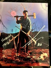 Bruce Campbell  Signed 10x8