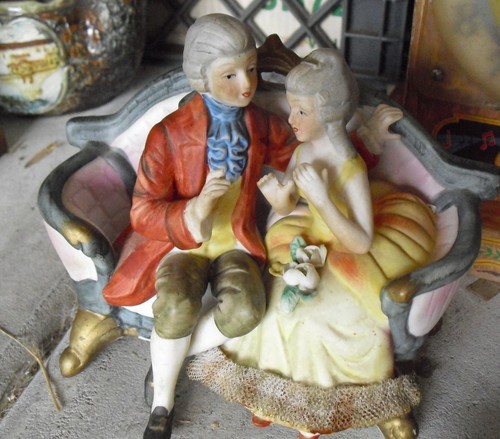 Vintage bisque royal crown - bisque,