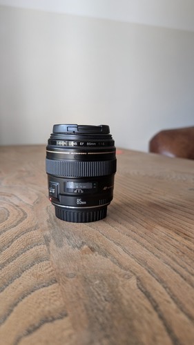 Canon 85mm 8 usm - ef, f/1.8