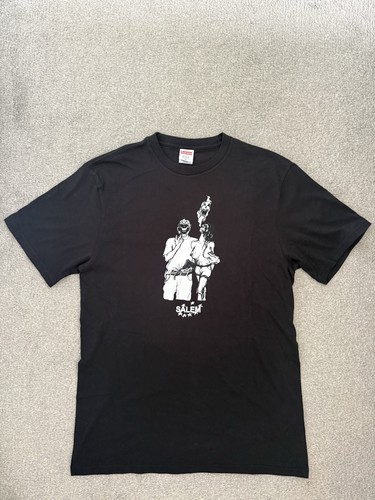 Supreme salem tee shirt - t-shirt, size