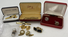 Job Lot of 5 Sets of Cufflinks & 3 Tie Clips (1 Stratton & 1 with Dog)        W9