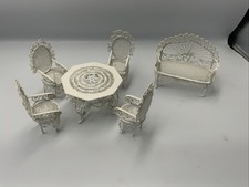 Dolls House White Metal Garden/Conservatory Furniture Table Chairs Ornate Bench