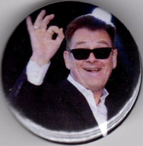 Chas pin button badge 25mm - -,
