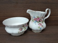 Royal Albert 'Moss Rose' Sugar