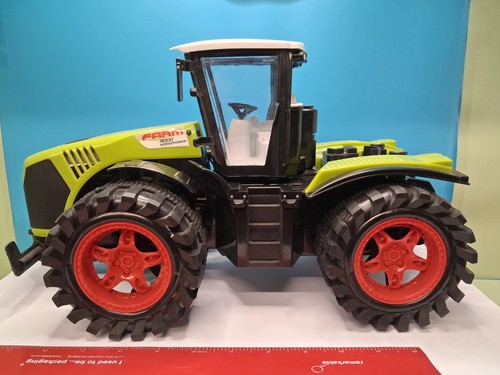 Large friction toy tractor