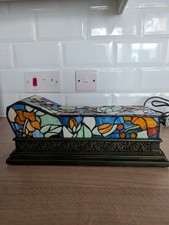 Stunning vintage tiffany style - stunning,