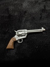 Cowboy detailed pistol from