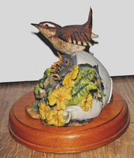 Border Fine Arts Wren & Chicks Figure On Wooden Plinth ~ A Wall ~ Excellent