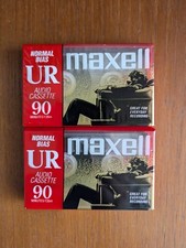 Maxell UR 90 Minute Blank