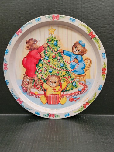 Old fashioned teddy bear cubs - fashioned,