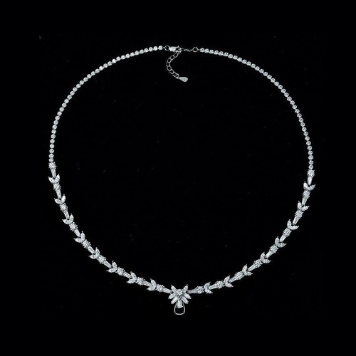 Certified 8ct oval lab grown - 8ct,