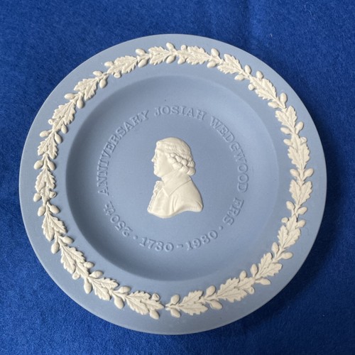 Wedgewood pale blue - wedgewood,