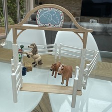 Paddock Fence with Entry Gate | Horse Club | Schleich 42434