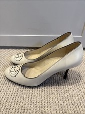 Gucci Marmot Leather Hills IT 39.5 Interlocking Pumps Ecru